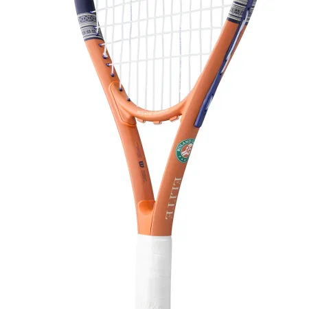 Ракетка б/т Wilson Roland Garros Elite Gr3, WR193210U3, алюм, со струнами, оранжево-бежевый за 8&nbsp;146.40 ₽ купить в Новосибирске